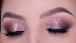 Rose Golden Sparkly Eye Makeup Tutorial