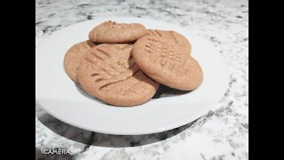 3 Ingredients Peanut Butter Cookie