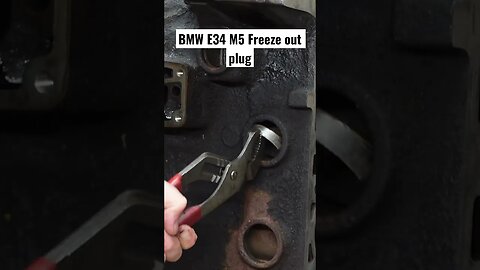 BMW E34 M5 Freeze out plug #bmw #diy #cars #bmwm5 #bmwe34 #restoration #automotive #engine #tools