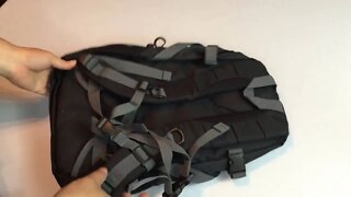 Lightweight 30L Water Resistant laptop Daypack Backpack by Swift-n-Snug