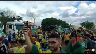 Brasília recebe milhares de patriotas para manifestação histórica #shorts