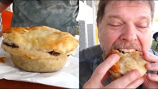 Bros Meat Pie Review in Bundaberg