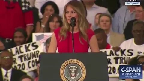 Melania Trump STUNS Crowd With Amazing Speech