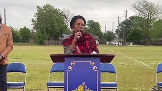 Dem Rep. Sheila Jackson Lee Says The Moon Is Made Of Gas So It's Easier To Live On Than The Sun