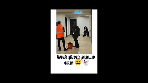 best ghost prank ever🤣🤣