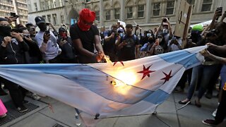 Chicago Shuts Down Public Transit, Cuts Off Downtown Amid Protests