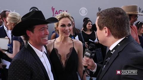 Clay Walker announces baby No. 4 | Rare Country