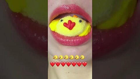 🐣👄ASMR EMOJI CHALLENGE #emojifoodchallenge #mukbang #asmreating #asmr