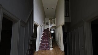 ONE MINUTE TOUR OF AN ABANDONED MANSION #abandoned #shorts #mansions