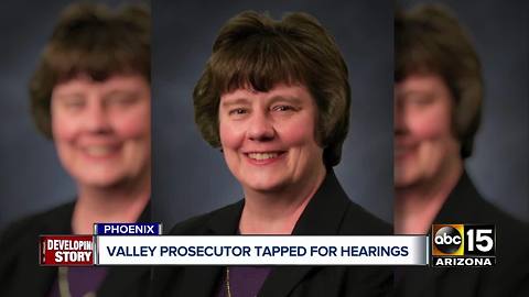 Who is Valley prosecutor Rachel Mitchell?