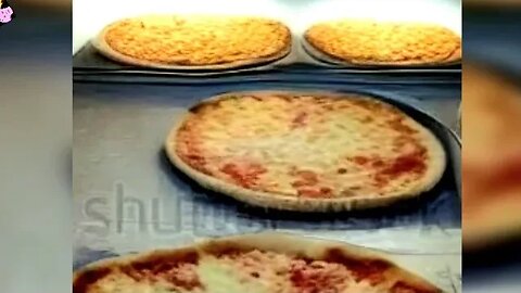 Bizarre 80's Pizza Commercial (AI) @MundoIa347