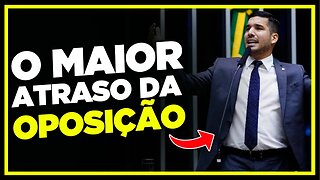 BOLSONARISTA COMIDO POR FLÁVIO DINO! | Cortes do @MBLiveTV