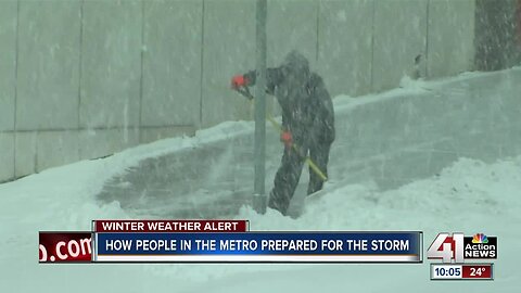 Streets get slick as winter storm hits Kansas City