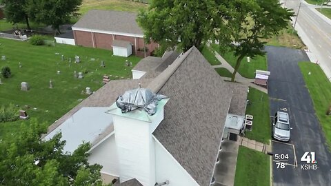 Winds damage steeple of Maywood Community Church in KCK