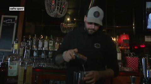 Bar owner moves from San Diego, California to Appleton to run his own business