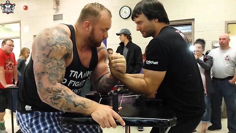 The Armwrestling Giant Devon Larratt