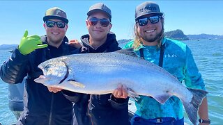 LIVE Astoria, Oregon Salmon Fishing! (Buoy 10 Fishing.)