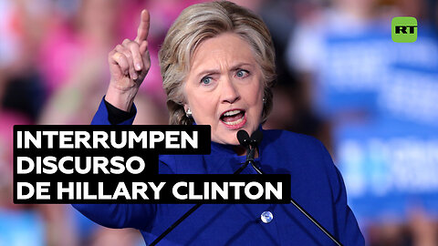 Activista interrumpe discurso de Hillary Clinton