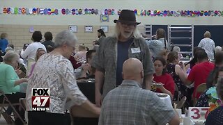 Local church hosts meal for those who don't have a place to go for Easter