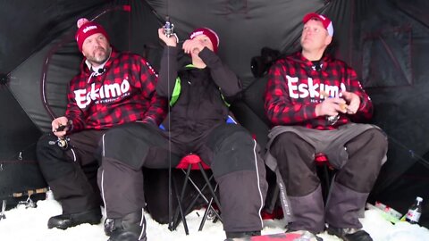 MidWest Outdoors TV Show #1605 - Team Eskimo ice Walleye on Lake Winnipeg