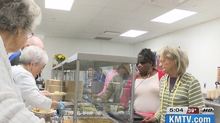 Thanksgiving dinners served to those in need