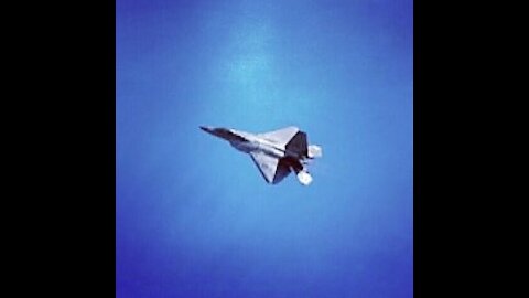 F-22 Raptor Showing Off