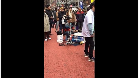 Talented Street Performer Uses Trash To Create Music