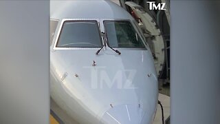 Plane headed to Cleveland from Chicago forced to turn around after windshield shatters mid-flight