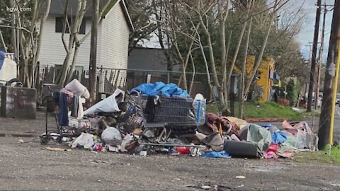 Portland Homeless Crisis 100s &100s of Tents Piles Of Garbage, Drug Needles,Rats & Feces at Camps