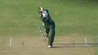 Shadab Khan out Shadab Khan wicket Shadab khan Out by Leede