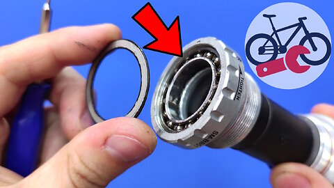 Why is it difficult to ride a bicycle? Hollowtech bottom bracket maintenance