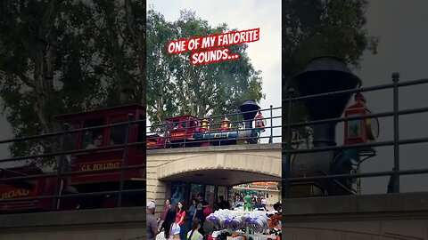 C.K. Holliday chugs into Main Street Station #disneyland #steamtrain #mainstreetusa #ckholliday