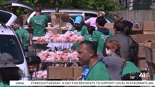 Food banks face new challenges during pandemic
