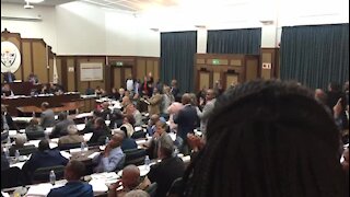 UPDATE 3 - Mandela Bay council meeting at a standstill (B5H)