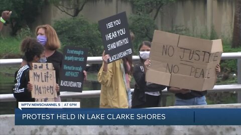 Protest held along Forest Hill Boulevard in Lake Clarke Shores
