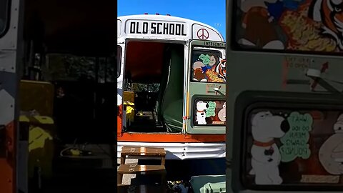 🚌 OLD SCHOOL #browns #brownstown #clevelandbrowns #cleveland #dawgpound #tailgate #oldschool #216