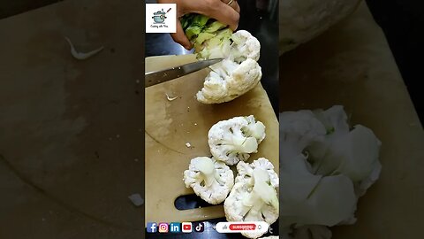 how to cut cauliflower | cauliflower | vegetable cutting Skill | phool gobhi ko kaatny ka tarika Tip