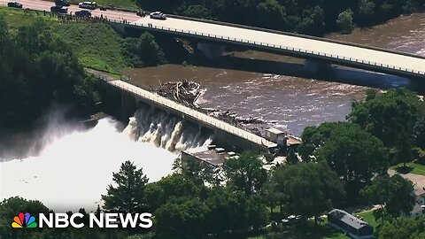 Minnesota dam faces 'imminent failure' amid rising flood waters