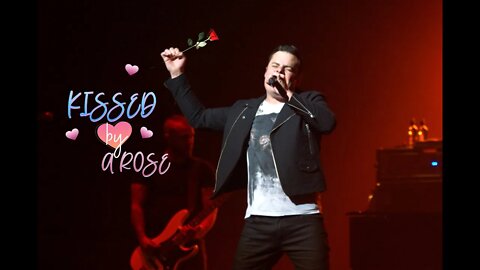 Music Reaction To Seal- Kiss From A Rose (Marc Martel 1996 Cover)