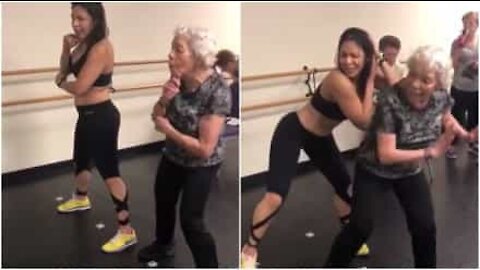 90-vuotias nainen tanssii zumbaa tyylillä!