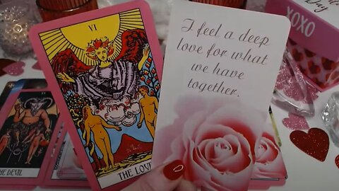 💖SOMEONE IS NOT HOLDING BACK TO BE W/YOU!💘A LOVE SENT FROM ABOVE🙏💘 LOVE TAROT COLLECTIVE READING ✨