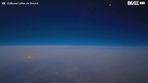 Time-lapse: un pilote film l'Iran vu du ciel