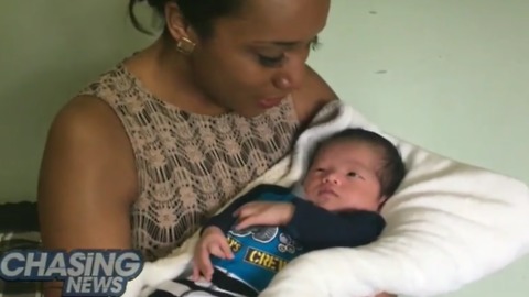 This Baby Has Some Fine Motor Skills For An 18-Days-Old