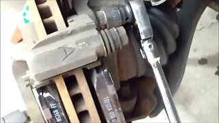 FOLLOW brake pads ROTORS replacement Toyota Camry √ Fix it Angel