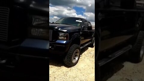 $300 Ford F250! Lifted Truck Goes Crazy Cheap at Auction