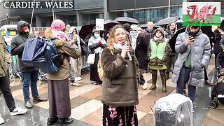 Speech Pro-Palestinian Protesters Cardiff Central Cardiff