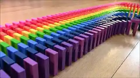 SATISFYING Rainbow Dominoes!