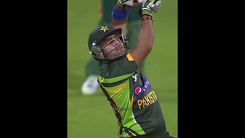 Umar akmal sixes