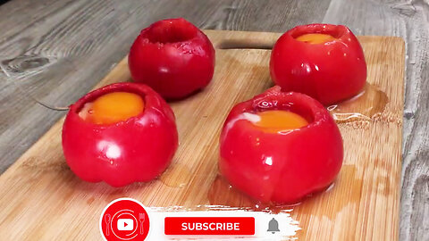 Put an egg in a tomato and you will be surprised! A simple breakfast recipe