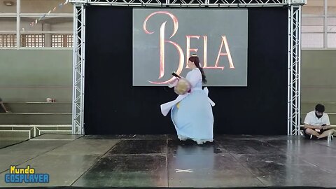 Apresentação Cosplay de Bela do filme A Bela e a Fera no 3º Americana Anime Fest (2022)